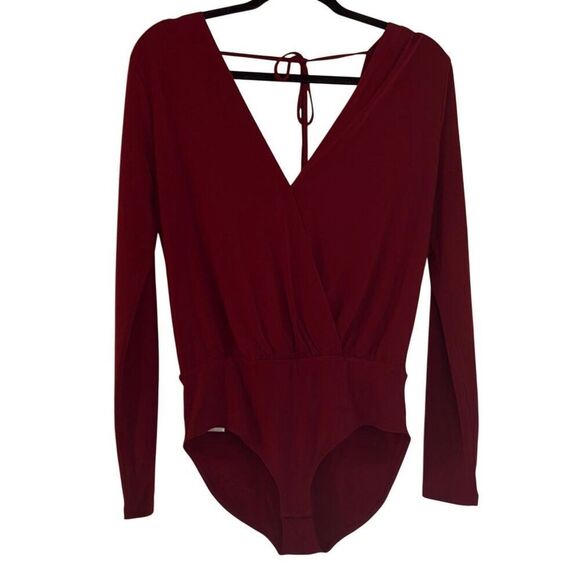 Bcbg Generation burgundy wrap bodysuit top M - Picture 1 of 10